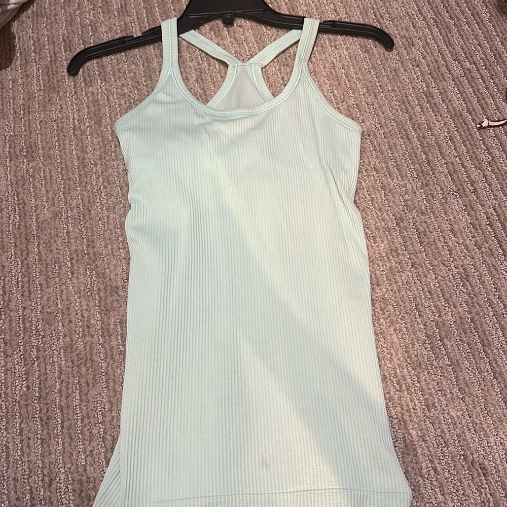 Lulu lemon tank